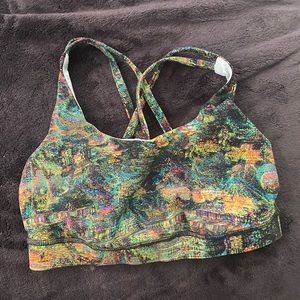 Lululemon sports bra size 6